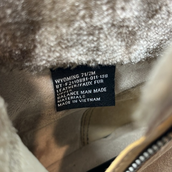 Baretraps Wyoming Water Resistant Boot 7.5M - Picture 13 of 15